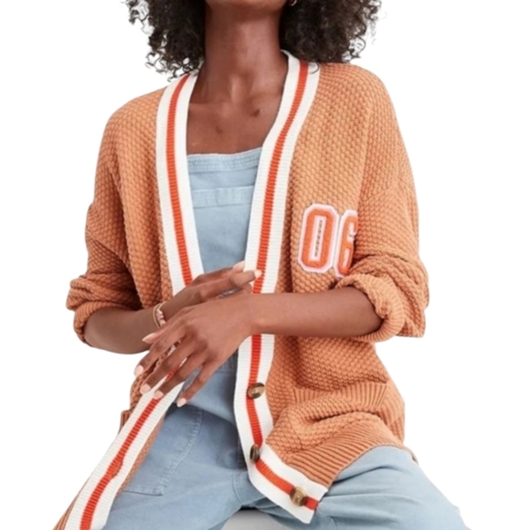 Aerie Women's Oversized Varsity Cardigan NWOT - Picture 3 of 10